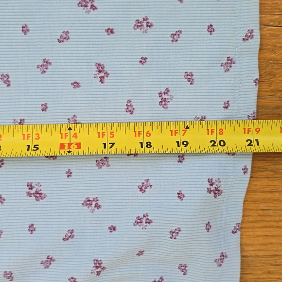 SO BRAND WOMENS JUNIOR SIZE BLUE WITH PURPLE FLOWERS TANK TOP SIZE LARGE - Picture 11 of 12